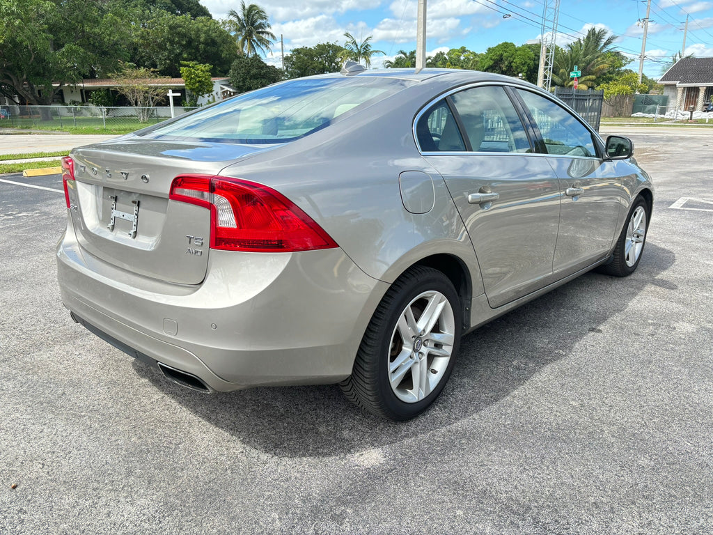 2015 Volvo S60 T5 – rear right angle rental car in Fort Lauderdale