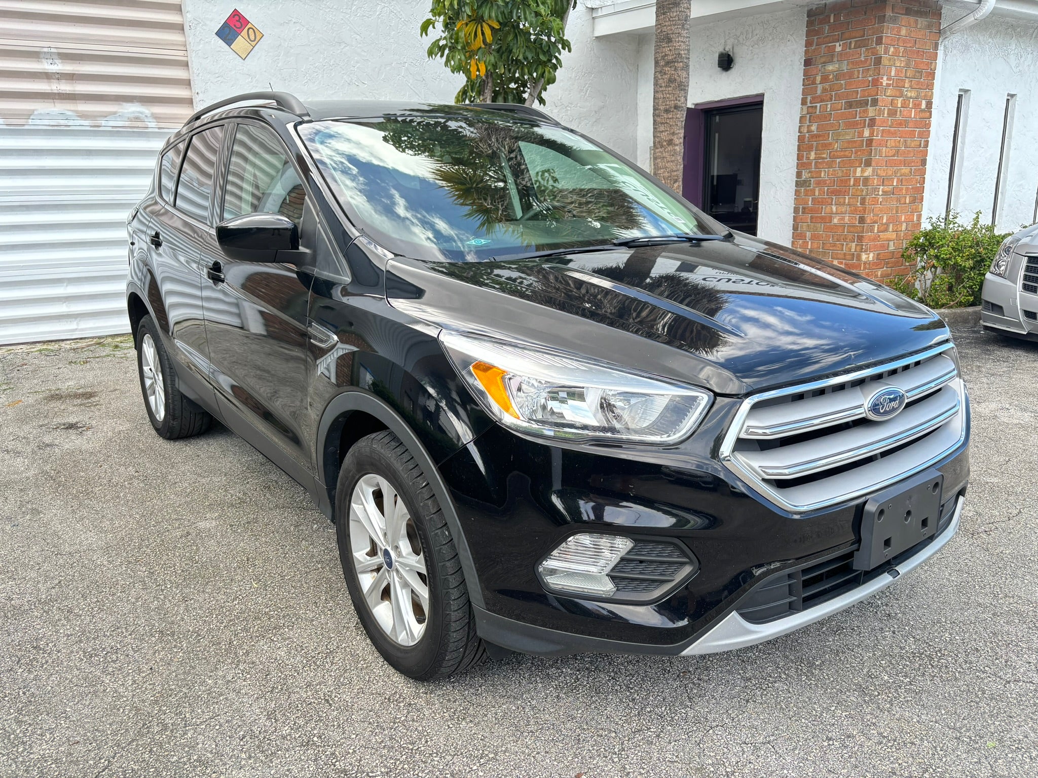 2018 Ford Escape SE – front right angle rental SUV Fort Lauderdale